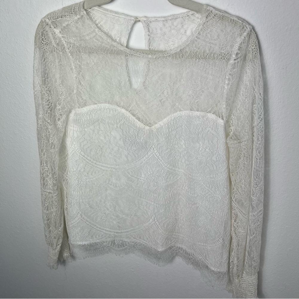 cupcakes & cashmere Cream Lace Blouse